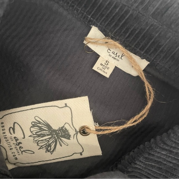 Q977 black corduroy babydoll jacket - Picture 6 of 10